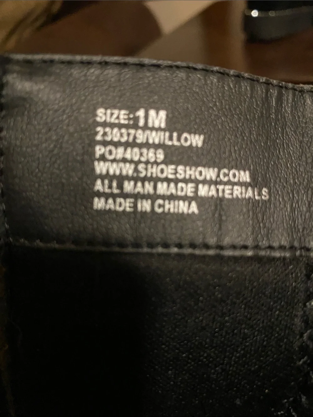 Girls boots size 1M